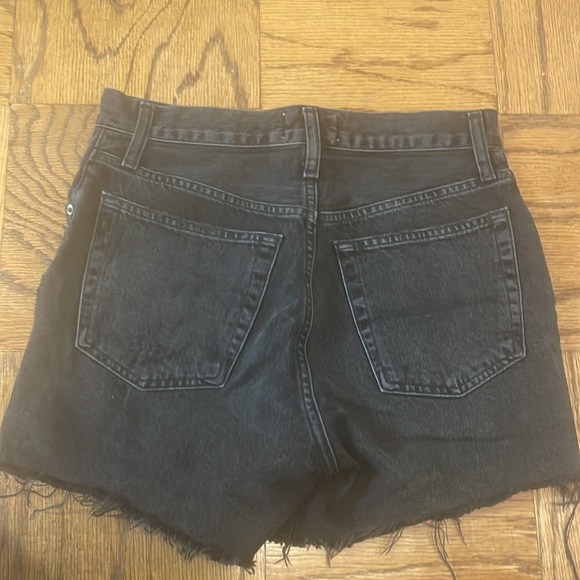 Agolde Riley Cutoff Shorts in Color Vortex - Picture 7 of 7